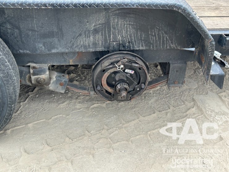 2020-big-tex-tiltbed-equipment-trailer,-14'-deck.-image-8