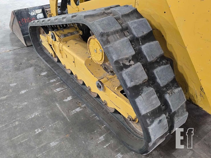 2022-caterpillar-289d3-image-32