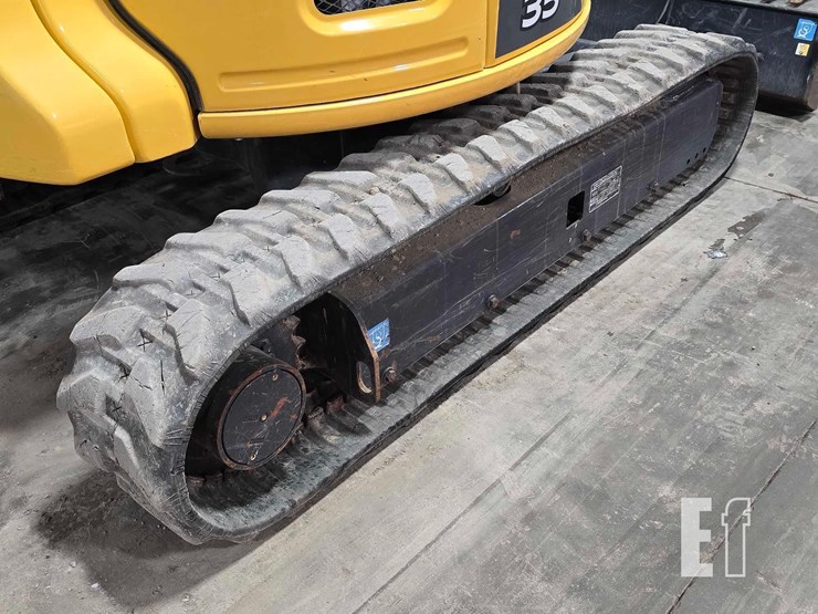 2024-deere-35-p-tier-image-32