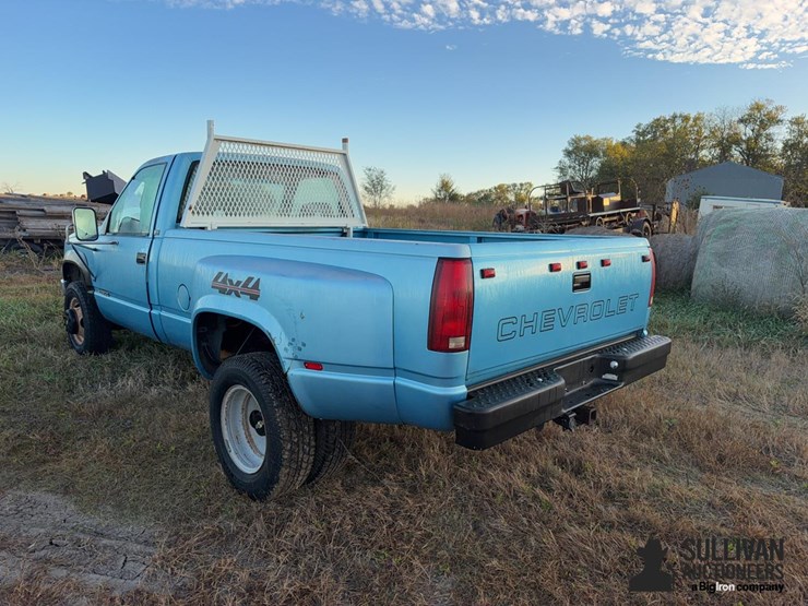 1993-chevrolet-k3500-4x4-pickup-image-7