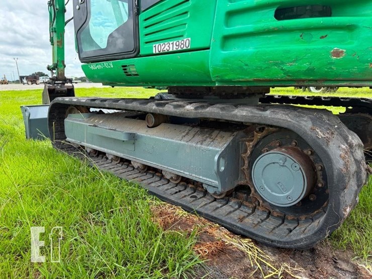 2019-takeuchi-tb290-image-11