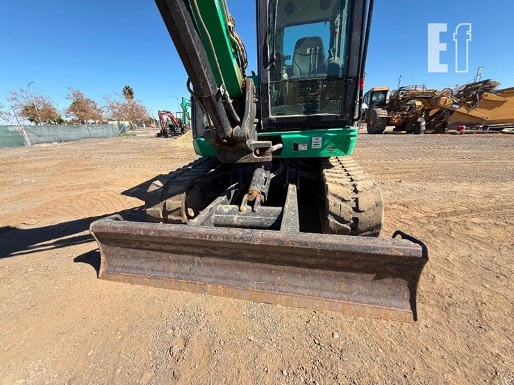 2019-jcb-85z-1-image-28