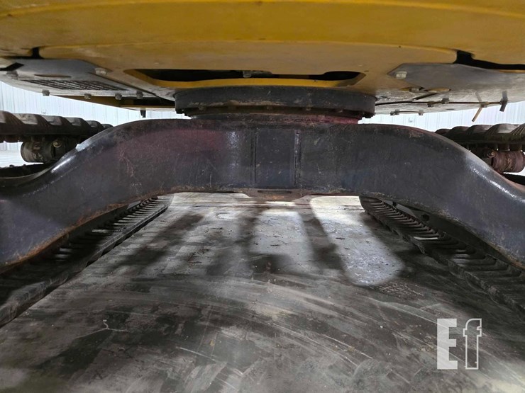 2024-deere-35-p-tier-image-33