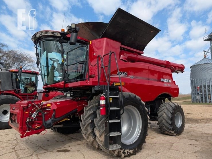 case-ih-8250-image-26