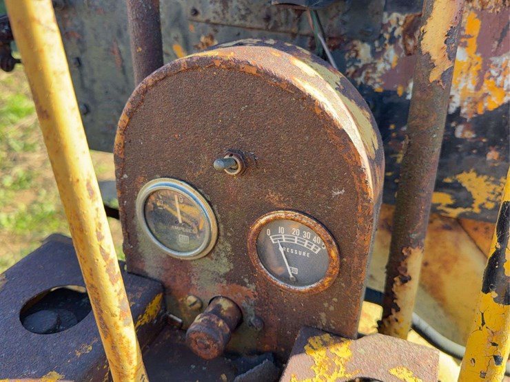 schramm-60-crawler-tractor-image-30
