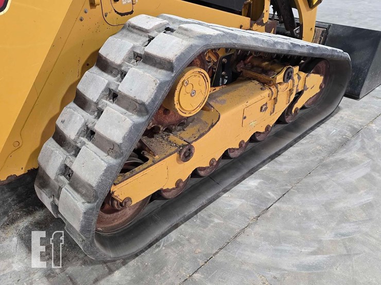 2022-caterpillar-289d3-image-36