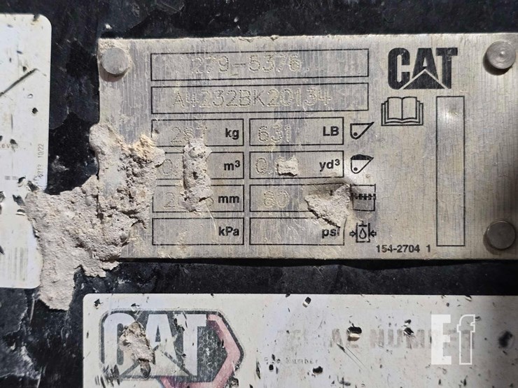 2021-caterpillar-259d3-image-13