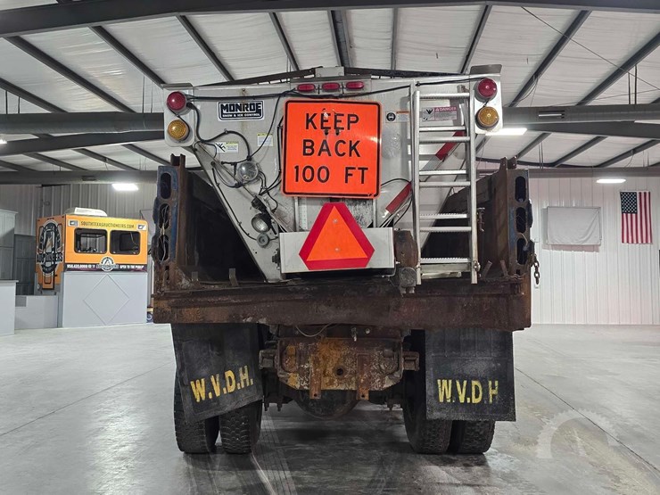 2005-international-workstar-7400-image-8