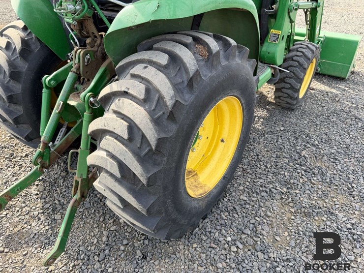 2014-john-deere-3039r-tractor-w/h165-loader-image-30