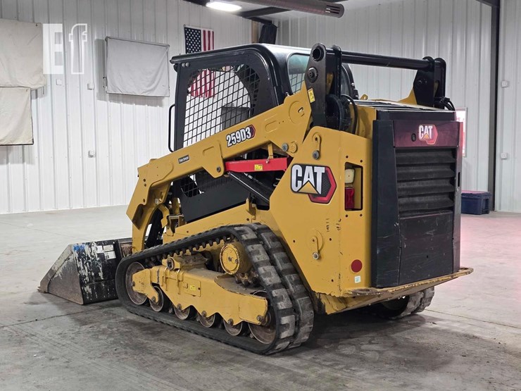 2021-caterpillar-259d3-image-4