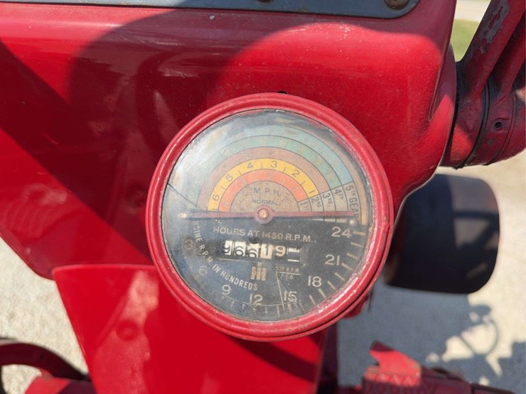 farmall-400-diesel-image-38