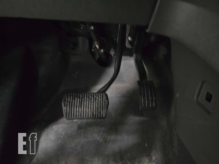 2019-ford-transit-connect-image-11