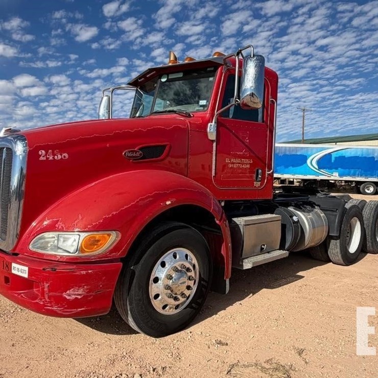 2012 PETERBILT 386