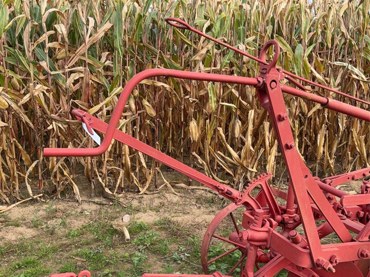 oliver-two-bottom-plow-image-7