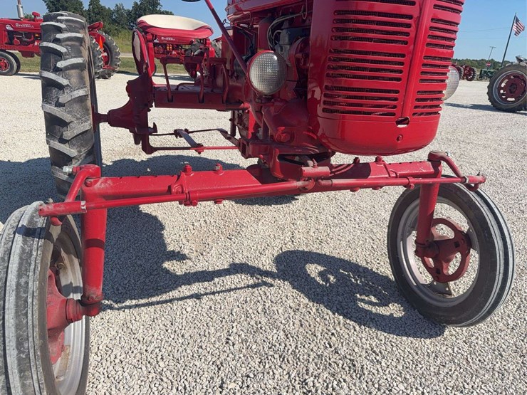 farmall-av-image-16
