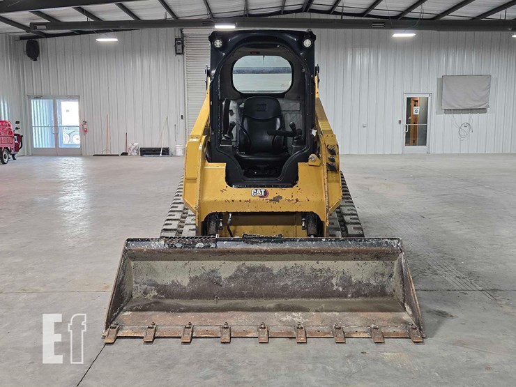 2021-caterpillar-259d3-image-7