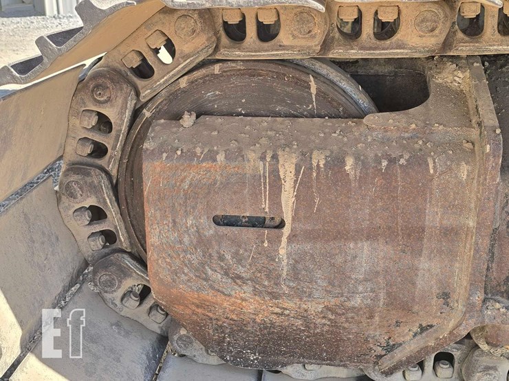 2022-deere-210g-lc-image-33