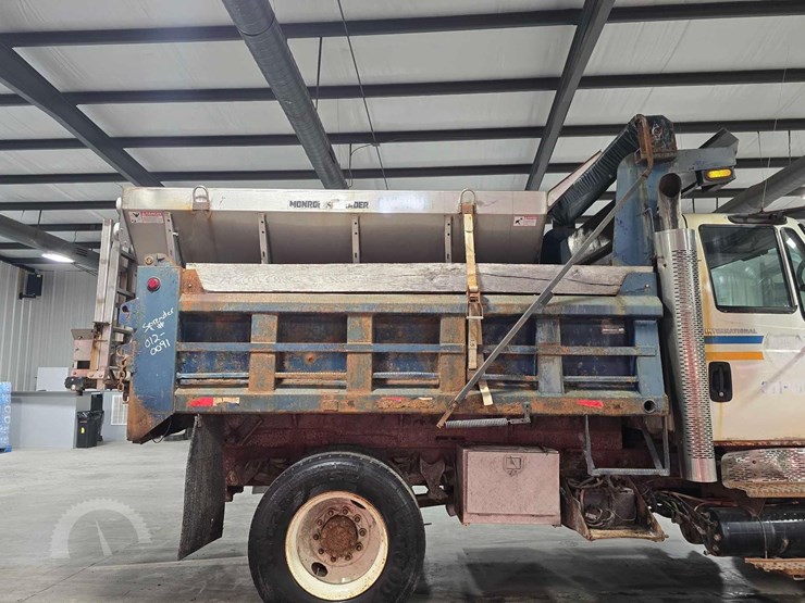 2005-international-workstar-7400-image-17