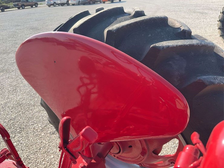 farmall-350-image-41