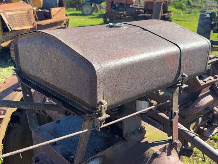 massey-harris-gp-image-25