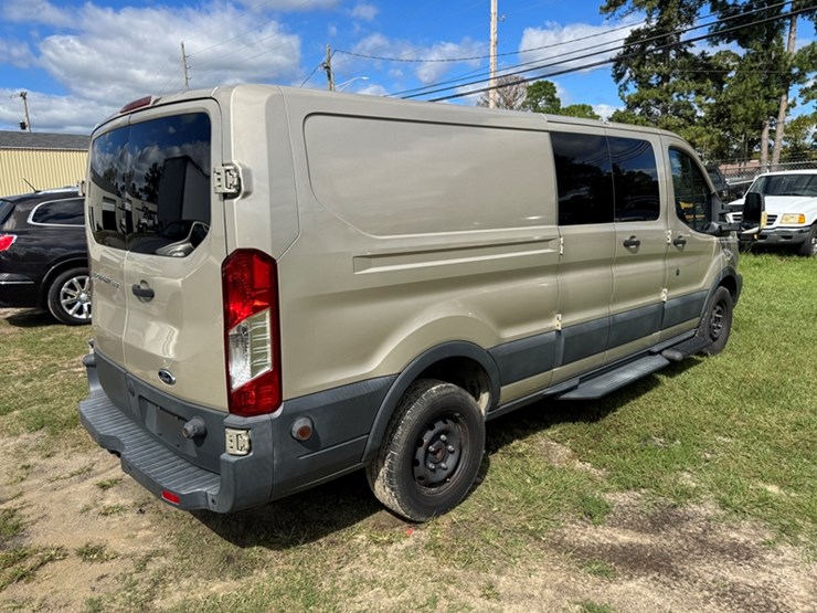 2017-ford-transit-350-van---low-roof-w/60/40-side-door,-v6-gas---(bad-trans)-237,665-miles-showing-image-3