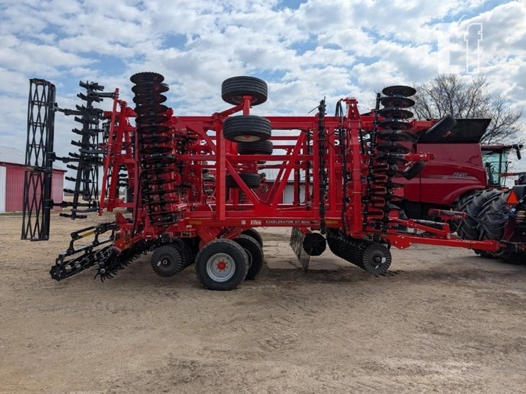 2025-kuhn-krause-8010-xt-1006-image-6