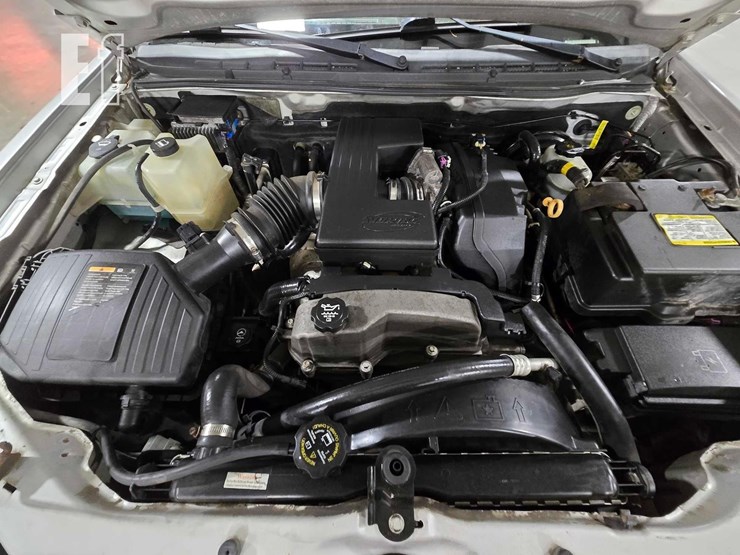 2012-chevrolet-colorado-image-21