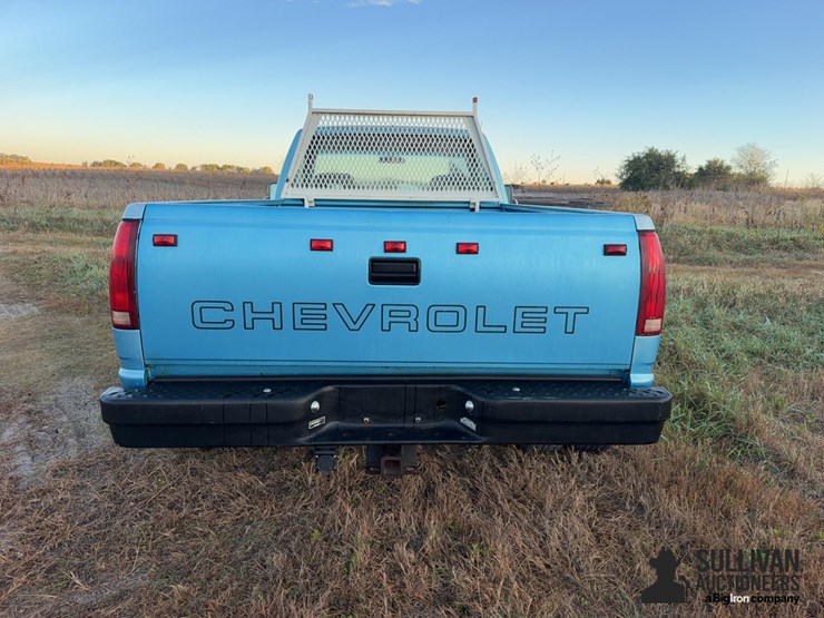 1993-chevrolet-k3500-4x4-pickup-image-6