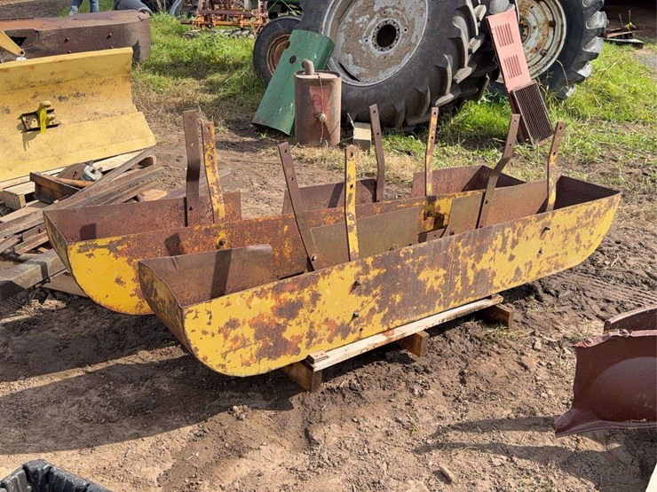 oliver-orchard-fenders-image-3