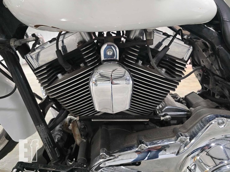 2013-harley-davidson-road-glide-image-20