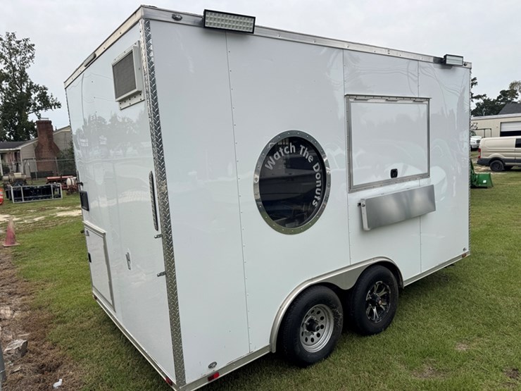 2023-keystone-manufacturing-16’-commercial-food-concession-trailer-model:-dnv8.514f90-image-3