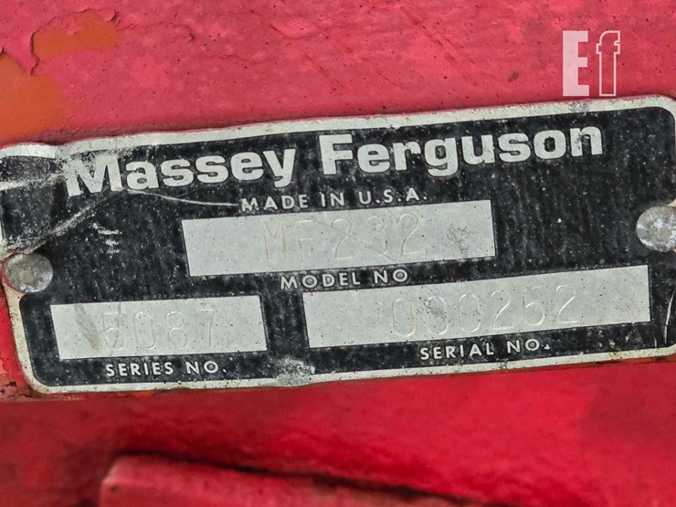 massey-ferguson-245-image-27