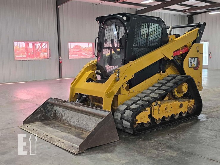 2022-caterpillar-299d3-image-1