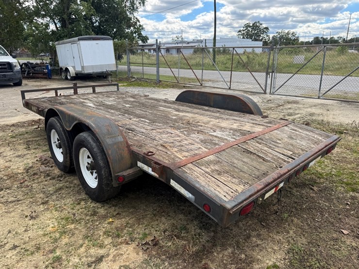 2004-loadtrail-14'-+-2'-dovetail-dual-axle-equipment-trailer-with-hideaway-ramps---4zecf162341168561-image-4