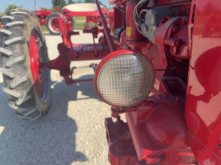 farmall-av-image-18