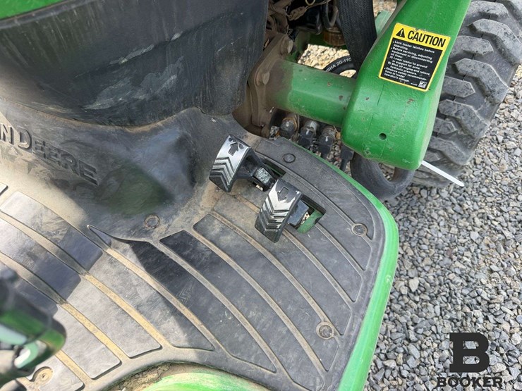 2014-john-deere-3039r-tractor-w/h165-loader-image-41