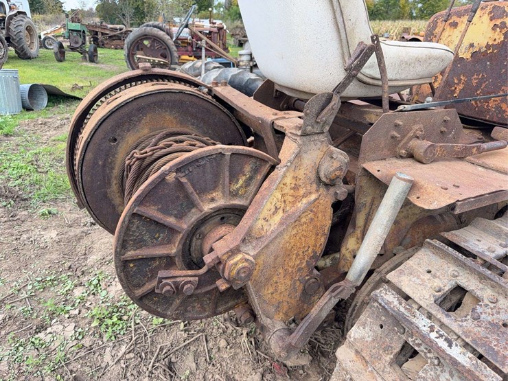 caterpillar-twenty-five-image-30