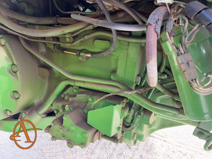 1980-john-deere-4440-image-29