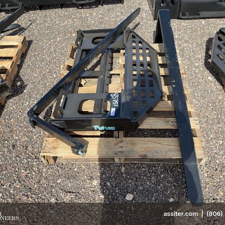 Future FT-DHC Skid Steer Forks