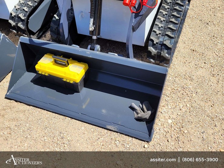 2026-zjz-380-mini-skid-steer-loader-image-2