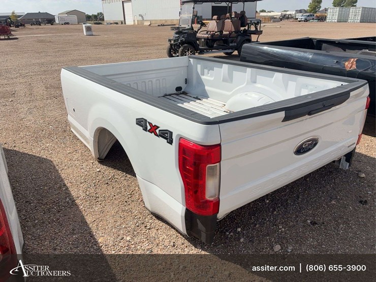 2023-ford-truck-bed-image-6
