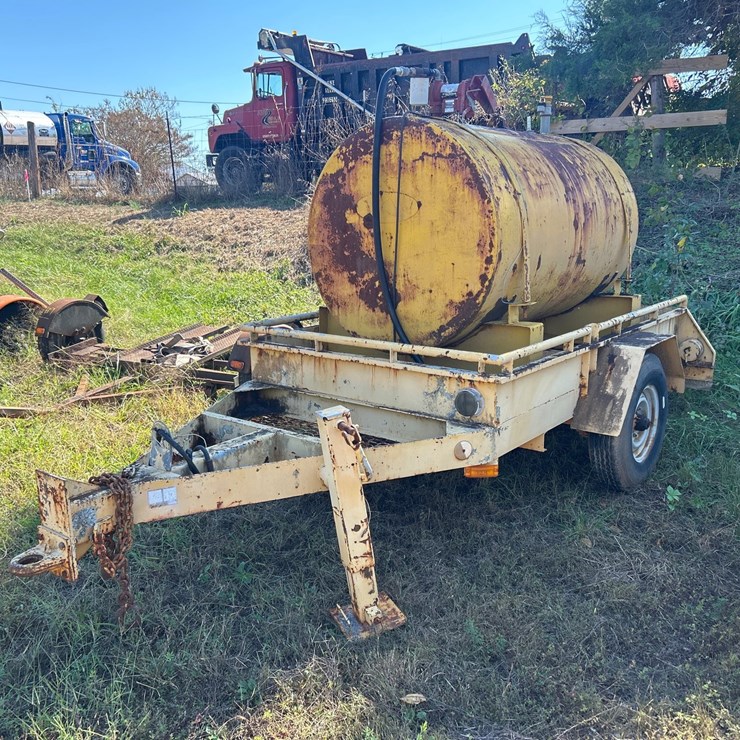 #10 • Fuel Tank Trailer