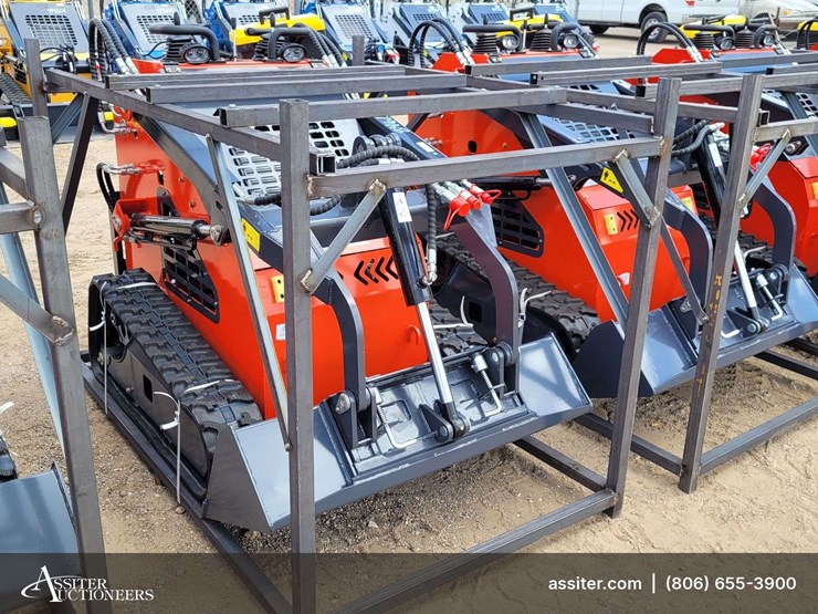 2026-zjz-380-mini-skid-steer-loader-image-2