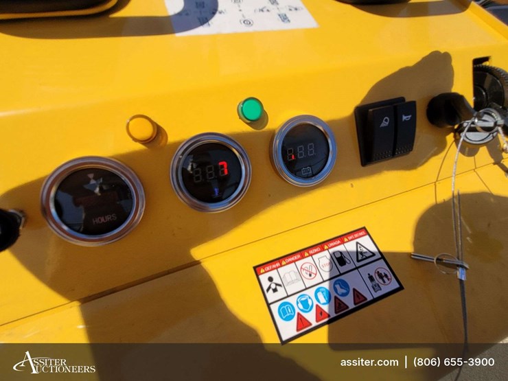 2026-zjz-380-mini-skid-steer-loader-image-6