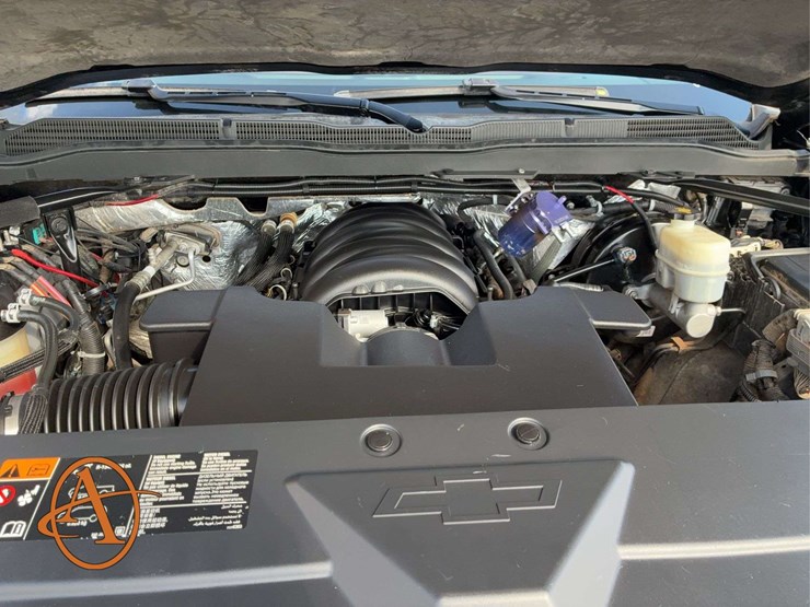2015-chevrolet-silverado-1500-high-country-image-50