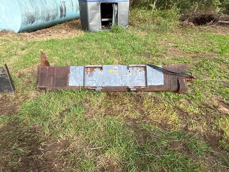 #36-•-quick-connect-auger-fed-9’-6”-bucket-image-1