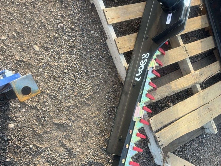 hedge-trimmer-excavator-attachment-image-3