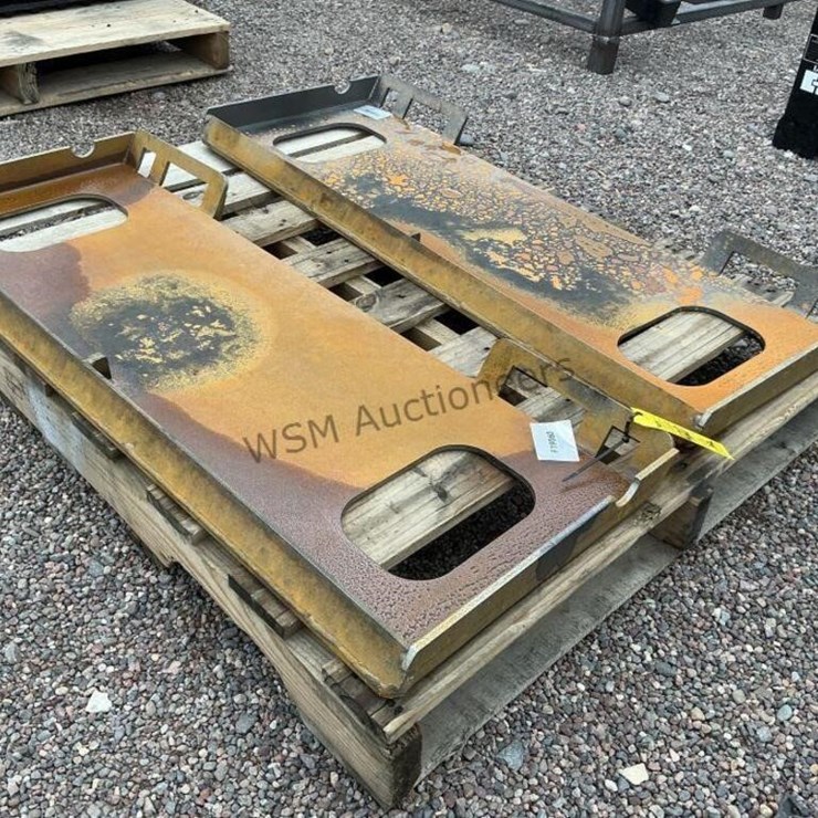(2) BLANK MOUNTING PLATES FOR SKID STEER