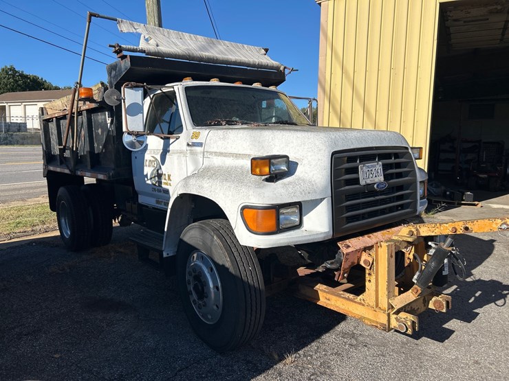 #91-•-1995-ford-f800-truck-image-6