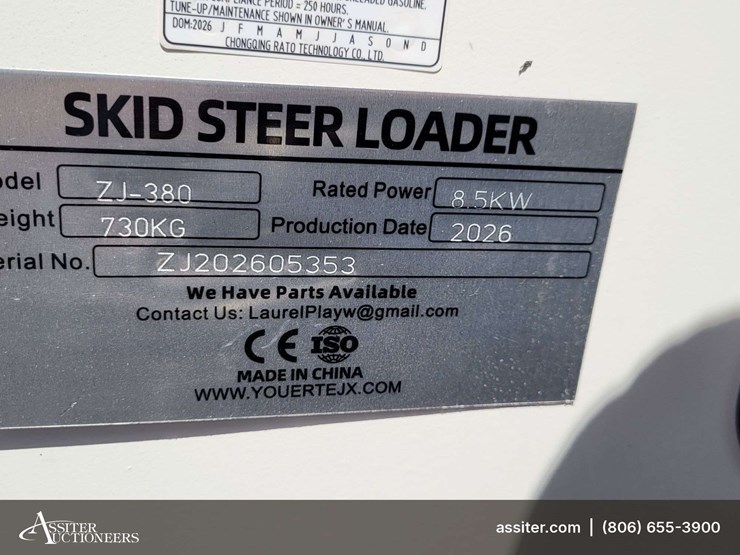 2026-zjz-380-mini-skid-steer-loader-image-6